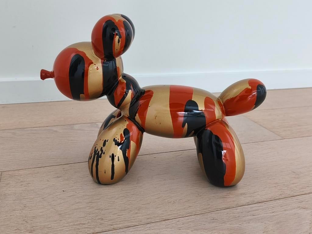 Balloon dog, Enlèvement ou Envoi
