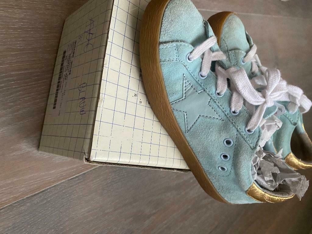 Golden Goose sneakers maat 30 in goede staat., Overige typen, Nieuw, Verzenden, Meisje