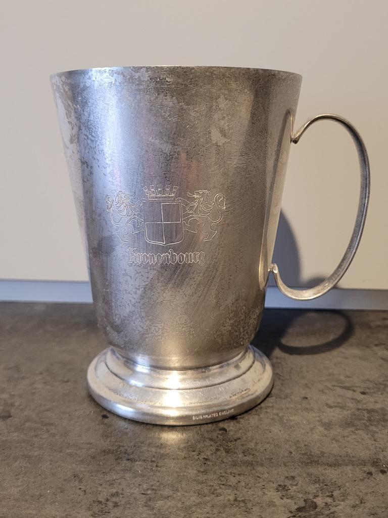 Kronenbourg verzilverde Engelse bierpul, Verzamelen, Ophalen of Verzenden, Gebruikt, Pul(len), Overige merken