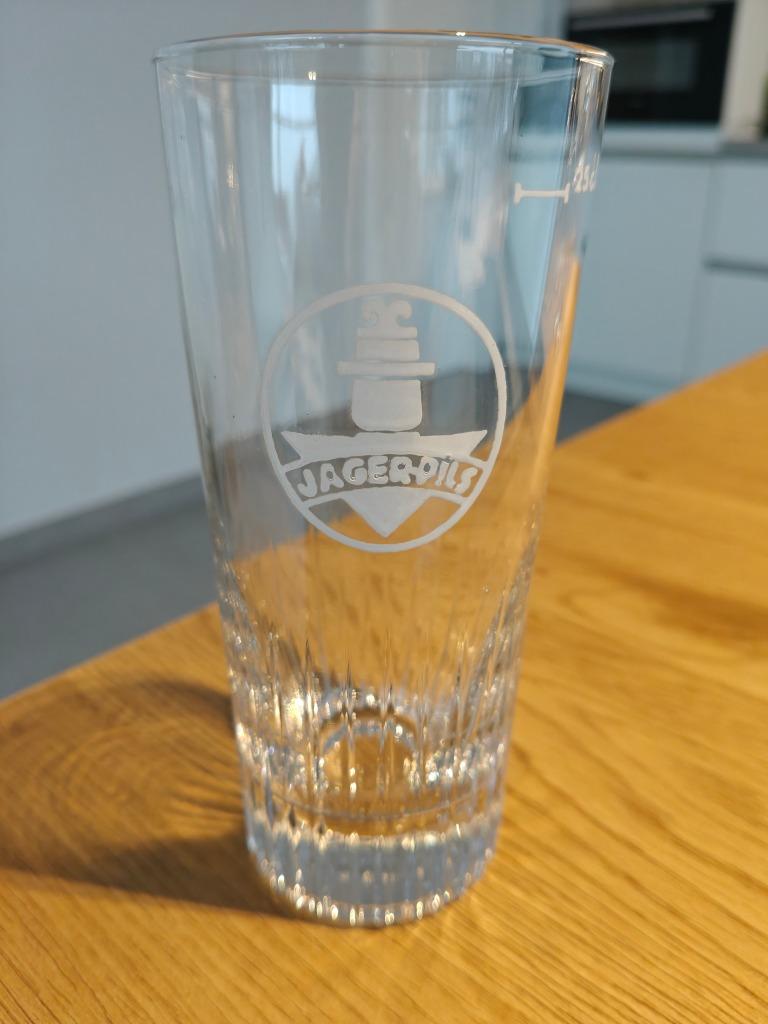 Jager-pils bierglas, Ophalen of Verzenden, Zo goed als nieuw, Bierglas