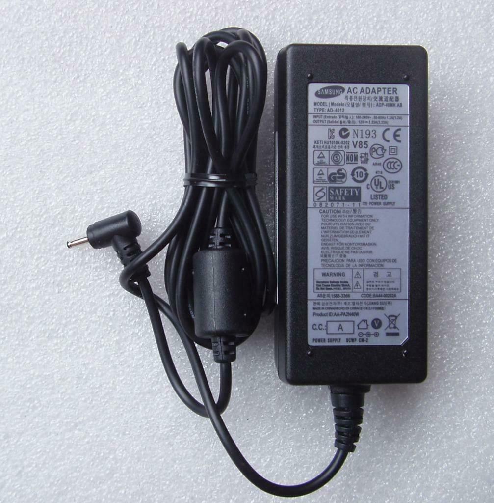 Samsung  Laptop AC Adapter charger, Computers en Software, Laptop-opladers, Ophalen of Verzenden, Zo goed als nieuw