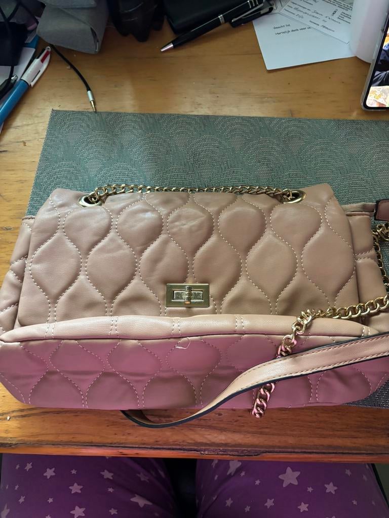 Twee grote handtassen te koop, Handtassen en Accessoires, Ophalen, Zo goed als nieuw, Handtas