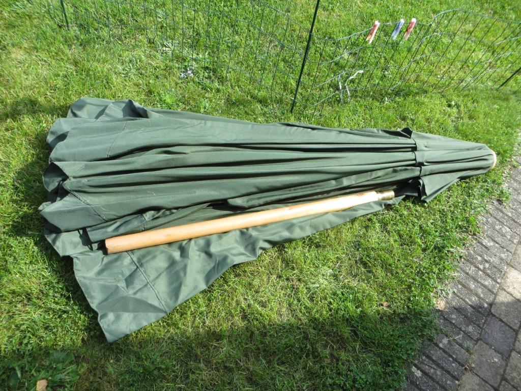 groene zomer  paraplu / parasol, Tuin en Terras, Ophalen, Zo goed als nieuw