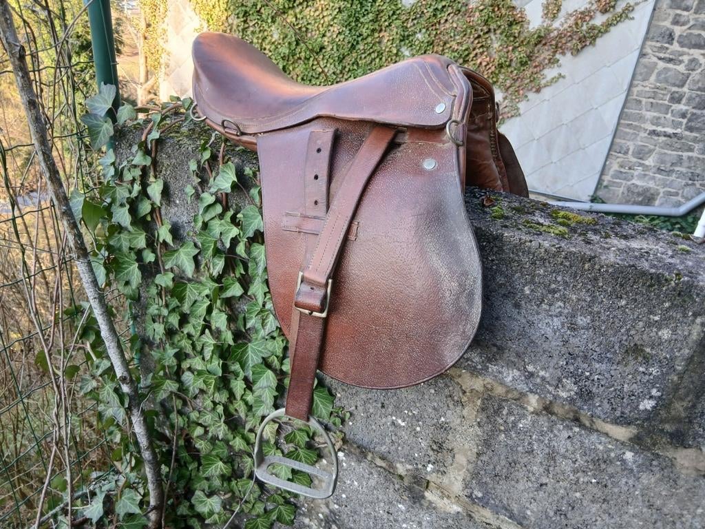 Selle en cuir 14", Animaux & Accessoires, Enlèvement, Utilisé