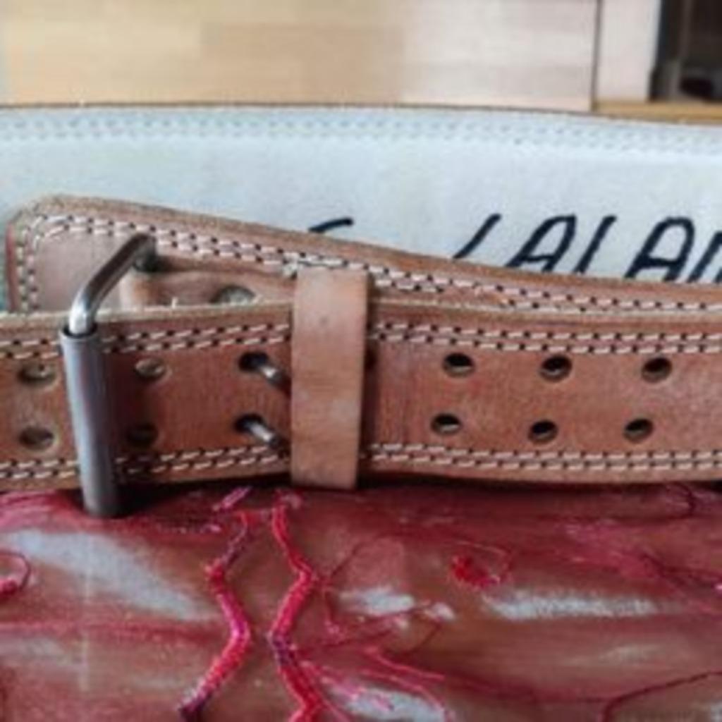 À vendre Ceinture d'haltérophilie en cuir rembourrée L: 110c, Sports & Fitness, Enlèvement, Comme neuf
