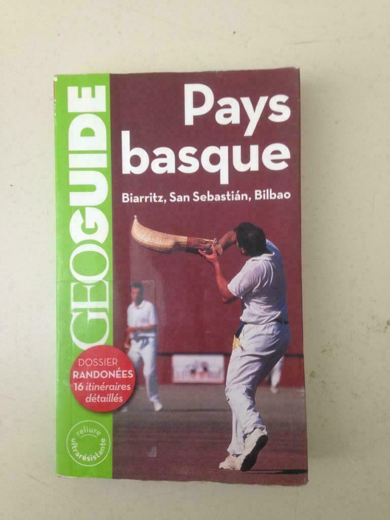 Pays Basque - GeoGuide, Enlèvement ou Envoi