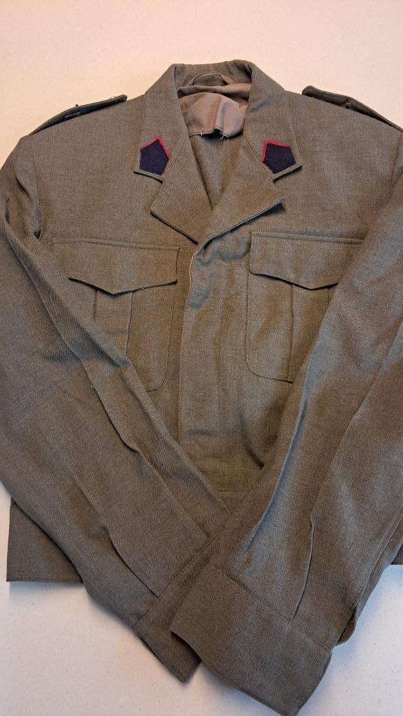 BELGIQUE - ABL - ARTILLEUR 19 ACh - 1968, Ophalen of Verzenden, Landmacht, Kleding of Schoenen