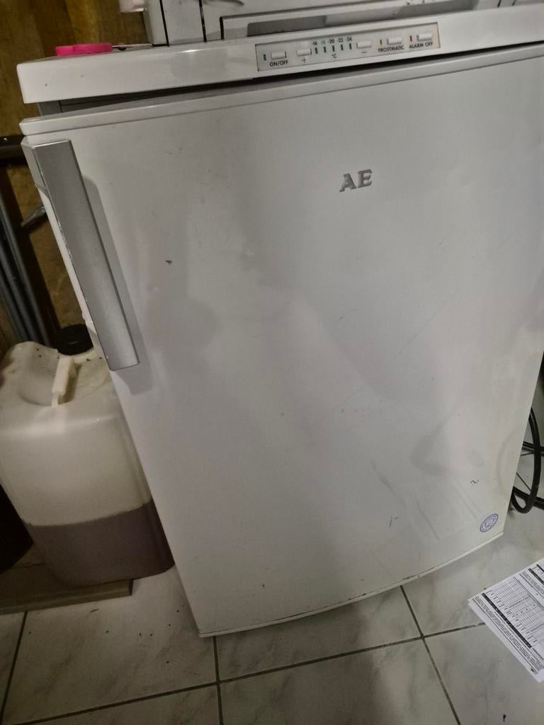 Congélateur fonctionne très bien., Electroménager, Enlèvement ou Envoi, Congélateur