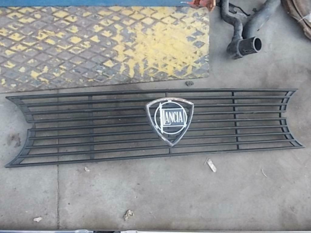 Calandree avant pour Lancia Fulvia coupè, Enlèvement ou Envoi, Utilisé, Avant, Lancia