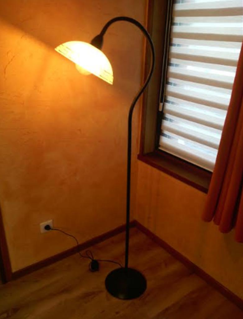 Lampadaire sur Pied, Maison & Meubles, Verre, Comme neuf, Grec, 150 à 200 cm