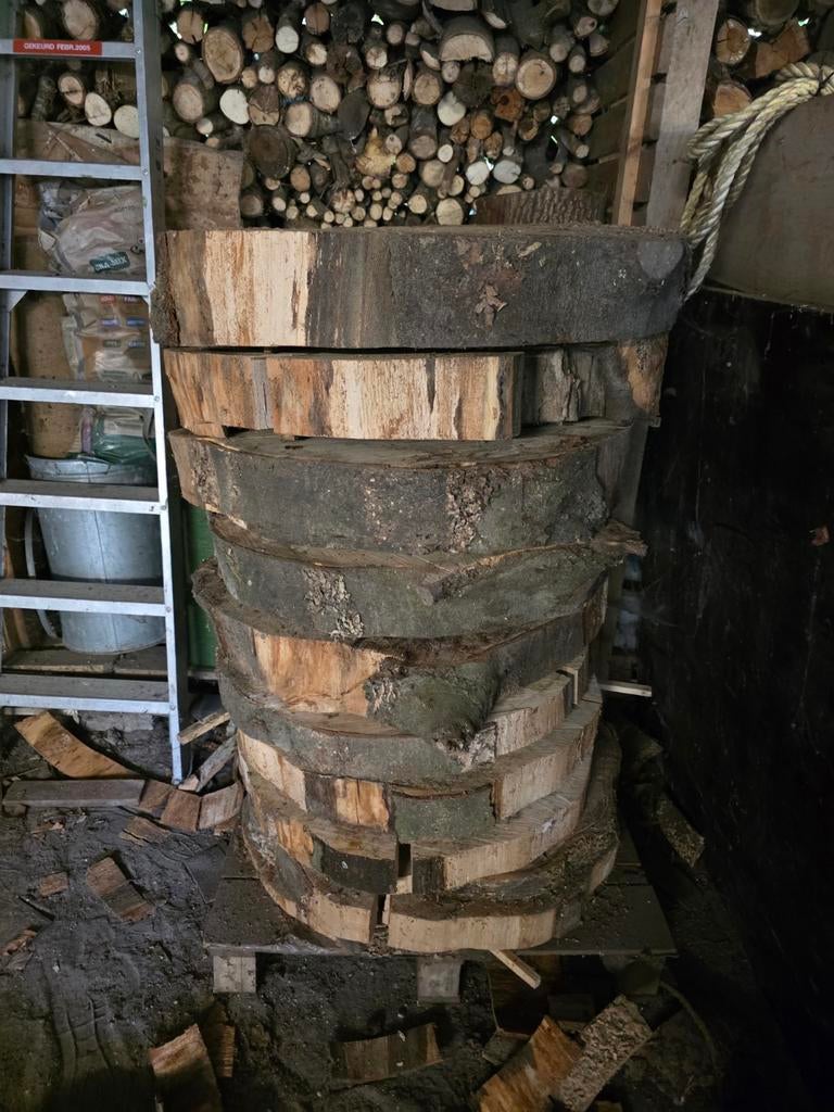 Grote houten boomschijven, Ophalen