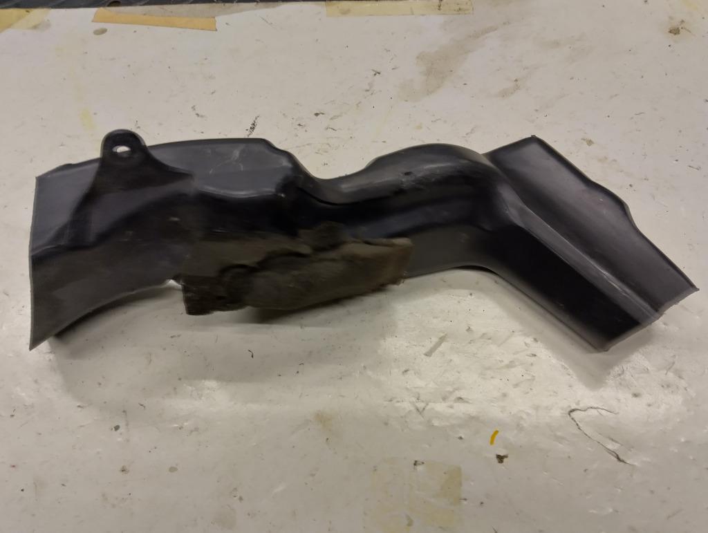yamaha r6 model '06-'07 luchtbuis links, Ophalen of Verzenden, Gebruikt