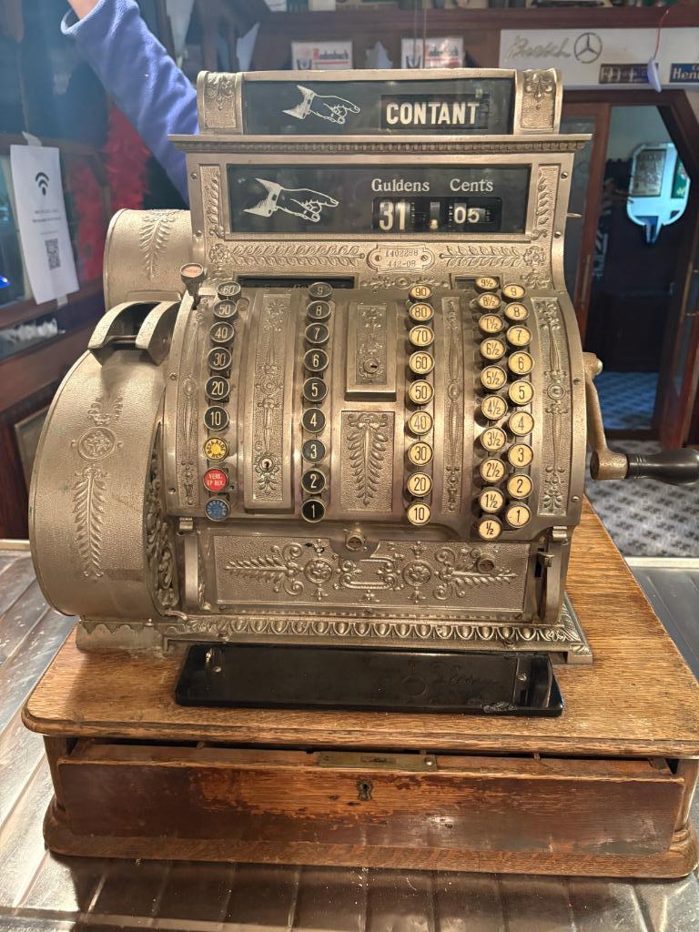 CAISSE ENREGISTREUSE NATIONAL modèle 442-DB, Ophalen