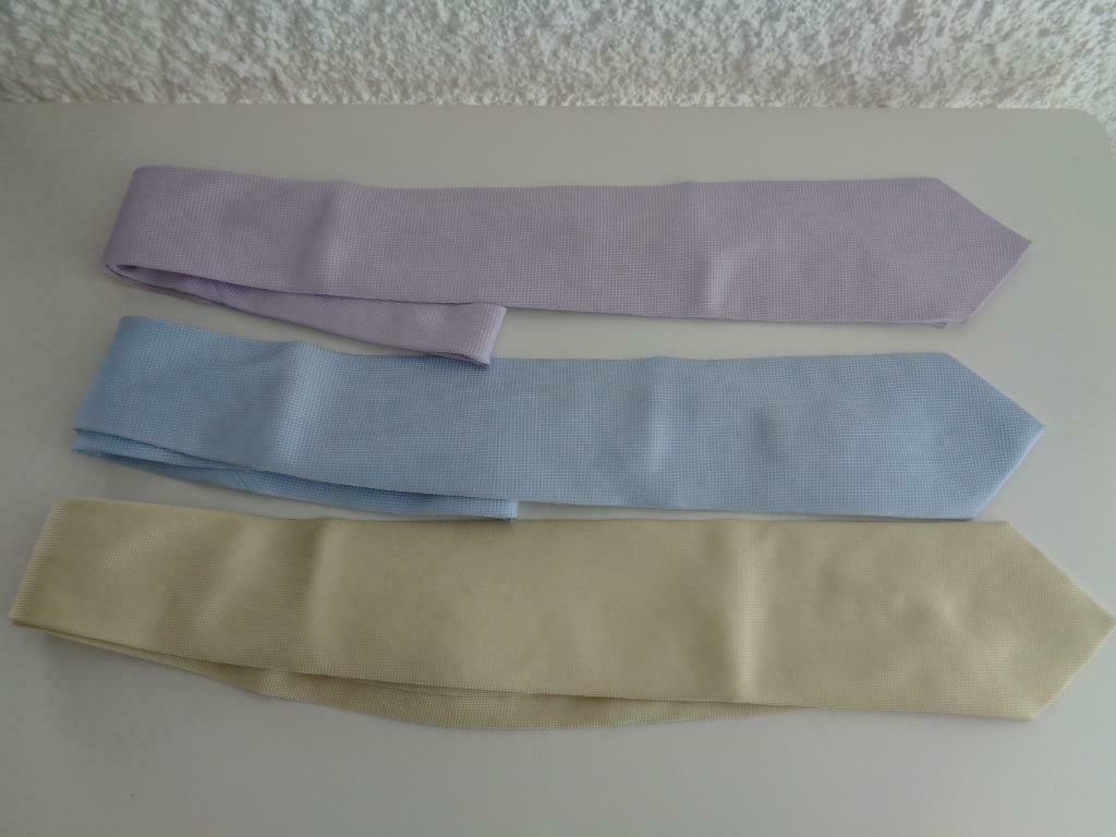 Cravates Divers. Lot de 3 pièces. N 4, Enlèvement ou Envoi, Porté, Autres couleurs, Uni