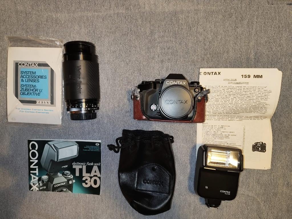 CONTAX 159mm SLR + ZEISS lens 1,7/50 + accesoires, Ophalen of Verzenden, Gebruikt, Spiegelreflex, Overige Merken