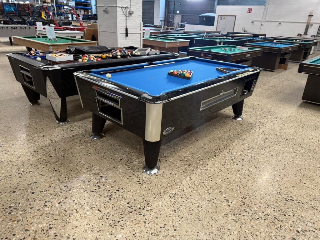 Table de billard Sam Cafe 7 pieds, avec système de pièces, Sports & Fitness, Billards & Billards américains, Comme neuf, Table de billard