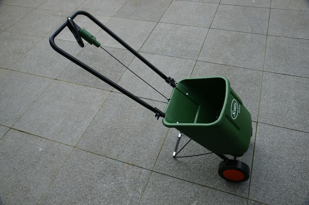 strooiwagentje, Tuin en Terras, Ophalen of Verzenden, Nieuw, Gras