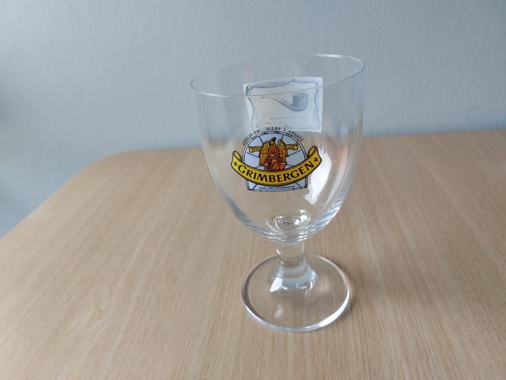 Bierglas grimbergen Magritte, Verzamelen, Ophalen of Verzenden, Zo goed als nieuw, Bierglas