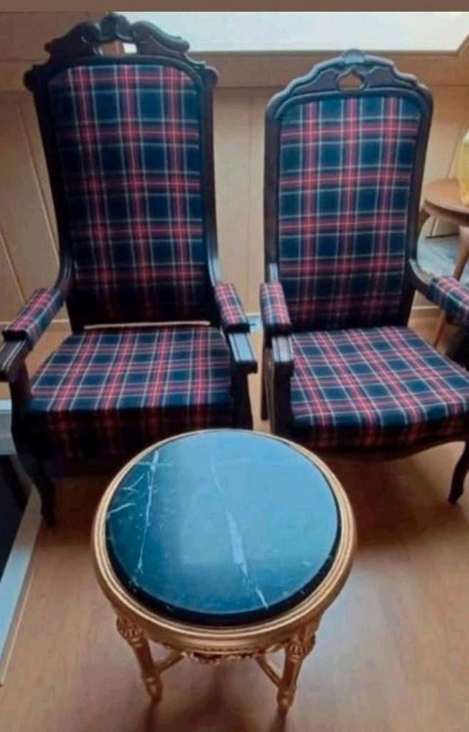 Antieke heren en dames fauteuil., Ophalen