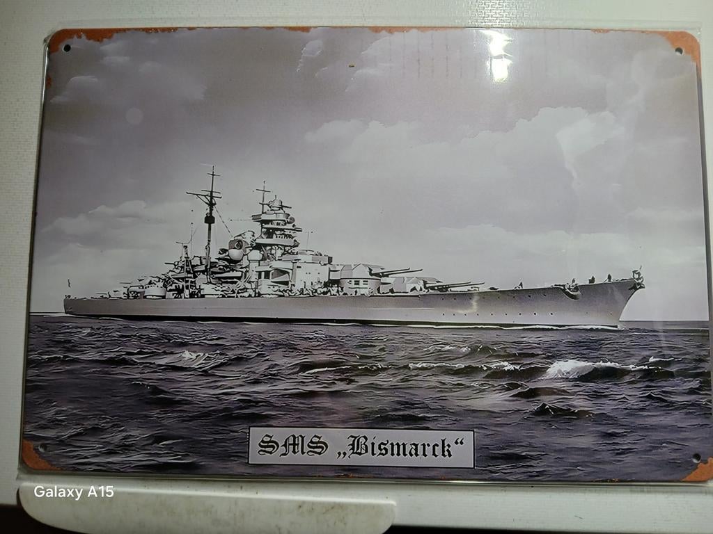 De Bismarck slagschaduw 20 op 30 cm, Ophalen of Verzenden