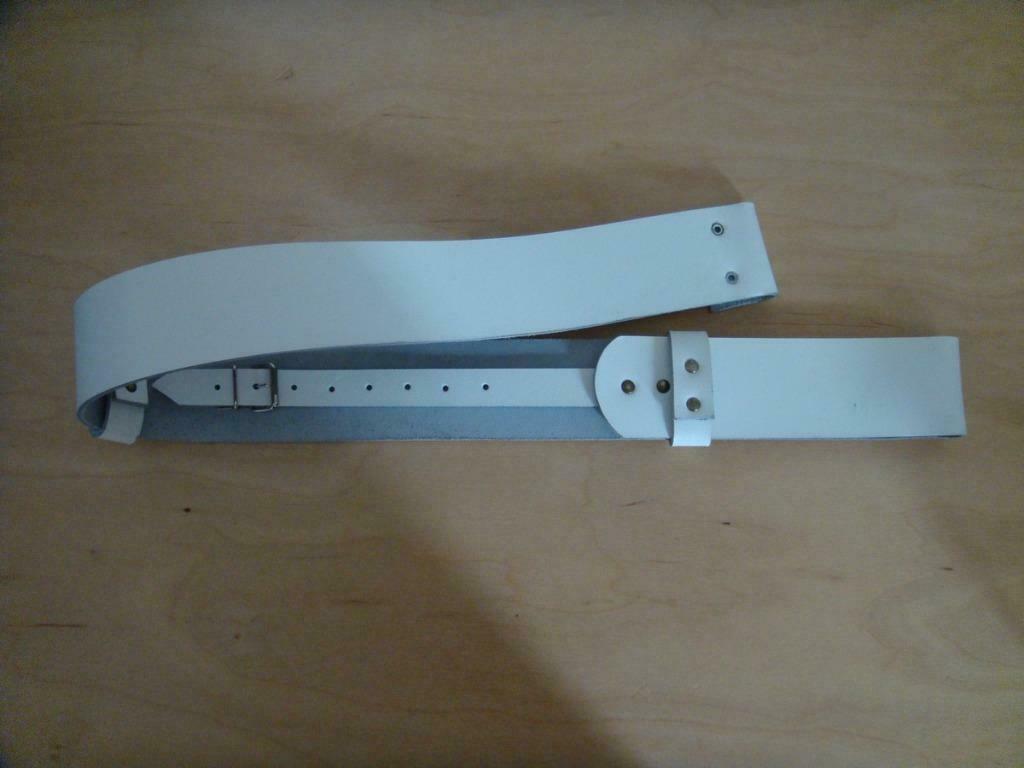 Ceinturon en cuir blanc, Enlèvement ou Envoi