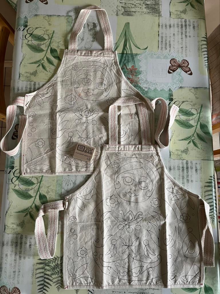 Inkleurbare keukenschort kinderen Fair Trade, Ophalen of Verzenden, Zo goed als nieuw, Schort