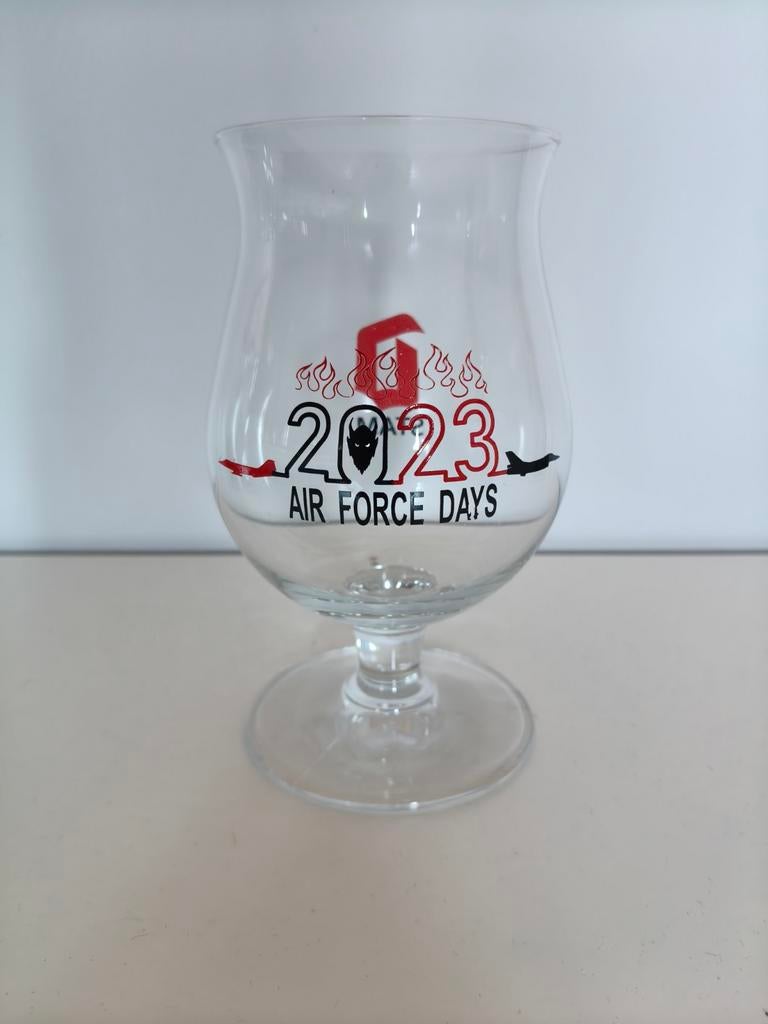 Duvel glas, Enlèvement ou Envoi, Duvel