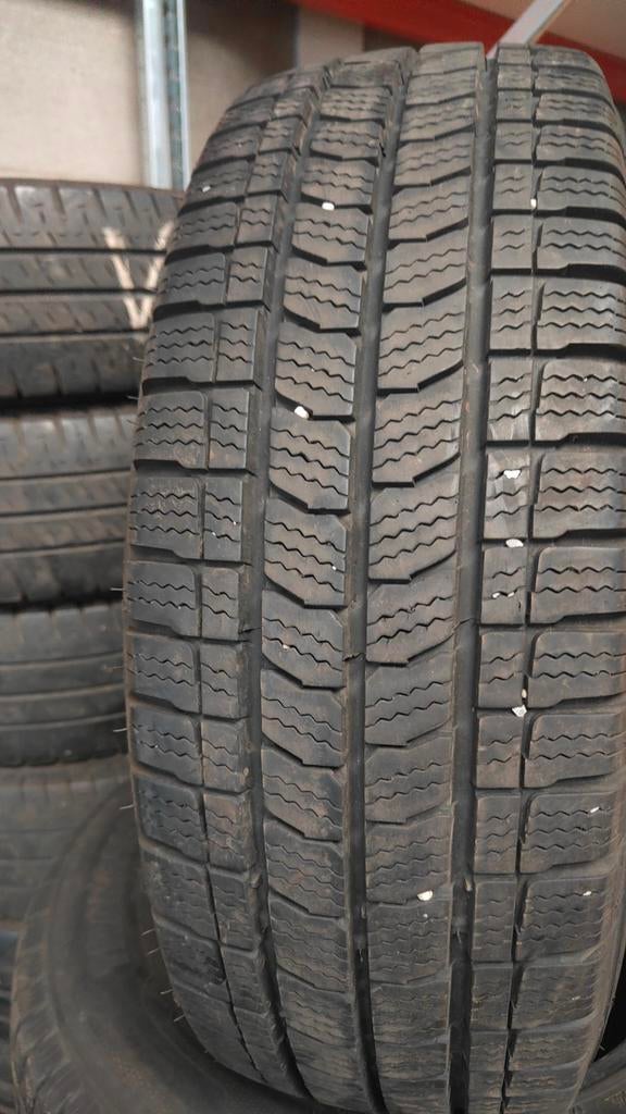 215/65r16c kleber 50€ per stuk met montage en balanceren, Ophalen