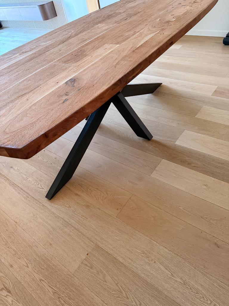 Table à manger XOOON, Maison & Meubles, Tables | Tables à manger, Comme neuf, Enlèvement, 50 à 100 cm, 200 cm ou plus