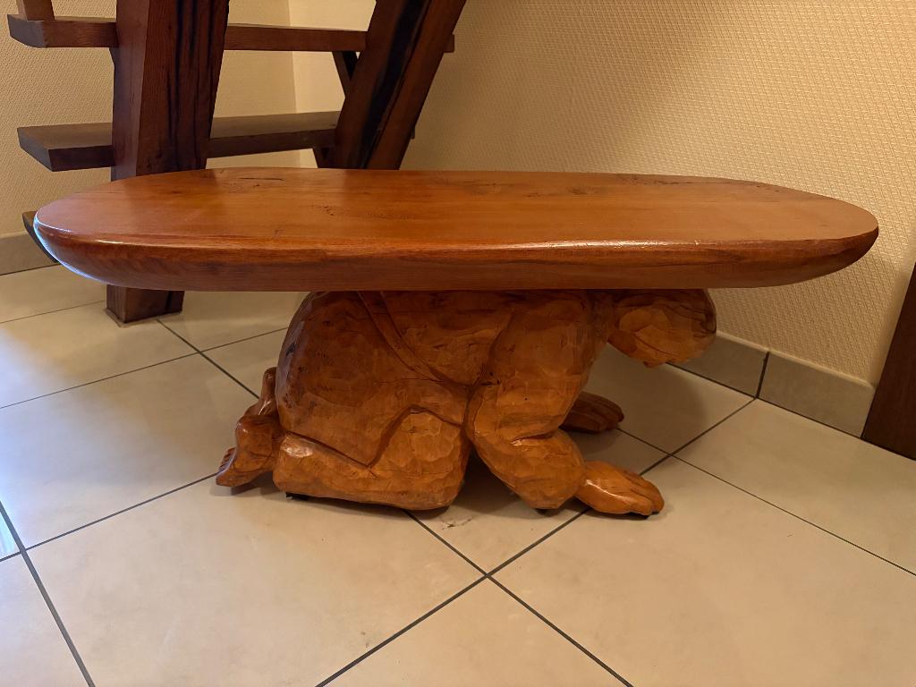 Knielende judoka salontafel, Ophalen