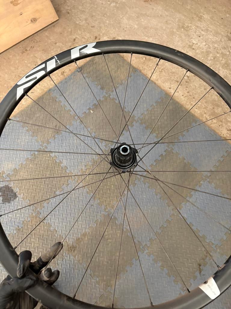 Slr carbon achterwiel, Fietsen en Brommers, Fietsonderdelen, Ophalen, Zo goed als nieuw
