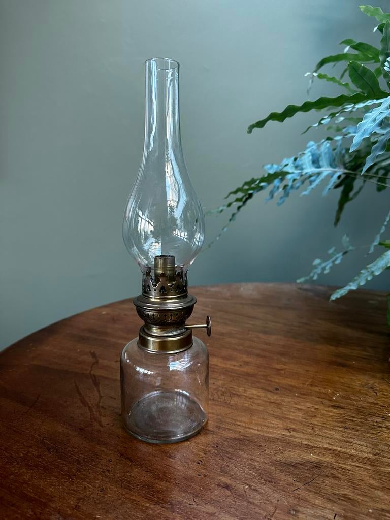 Uniek glazen olielampje, Antiek en Kunst, Ophalen