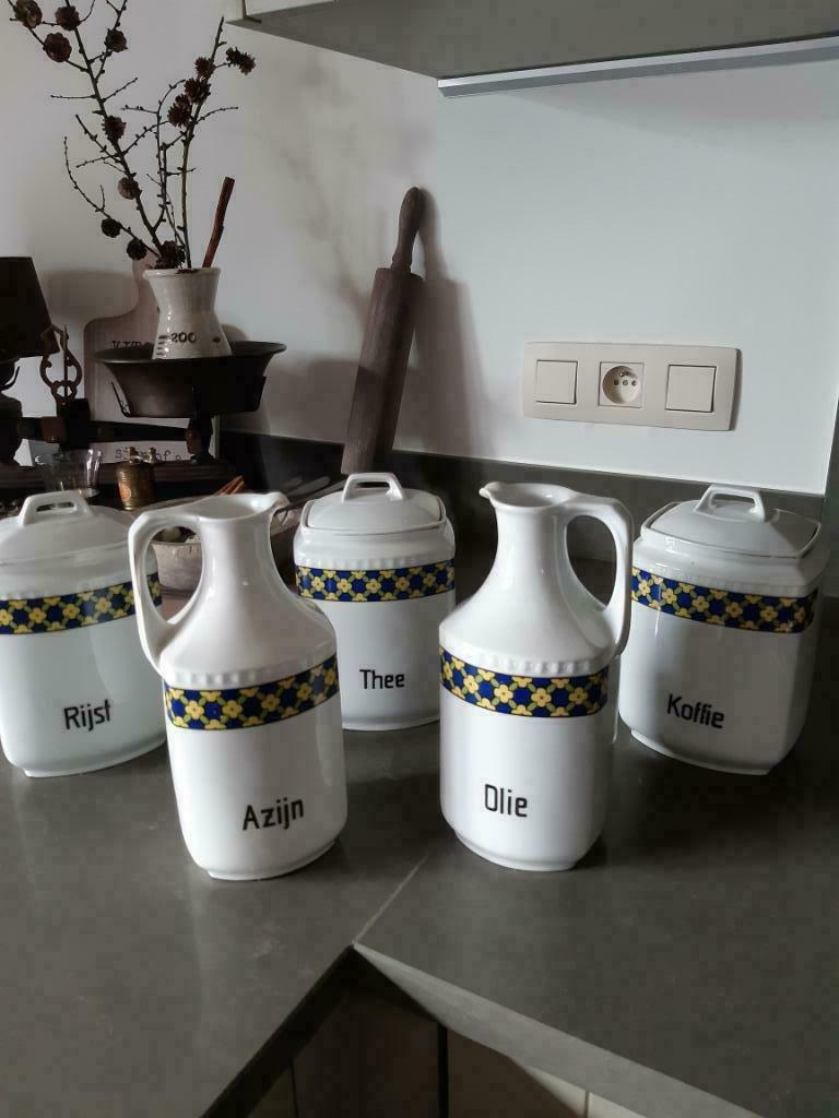 VOORRAADPOTTEN, Antiek en Kunst, Ophalen
