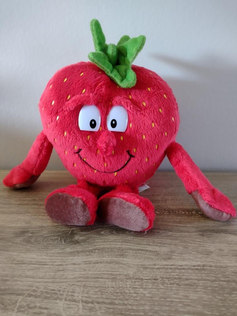 Aardbei knuffel, Ophalen of Verzenden, Zo goed als nieuw