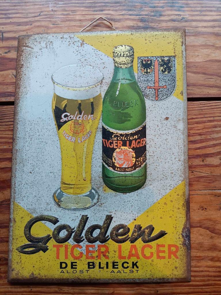 Blikken bordje Golden Tiger De Blieck 1947, Verzamelen, Ophalen, Gebruikt, Reclamebord