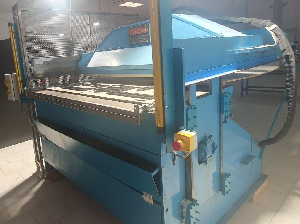 Presse à découper emporte pièce automatique HEPSA, Enlèvement, Comme neuf