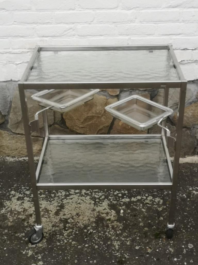 MAQUET.. rvs..glas...serveer/behandelingswagen, Huis en Inrichting, Tafels | Bijzettafels, Ophalen of Verzenden, Zo goed als nieuw