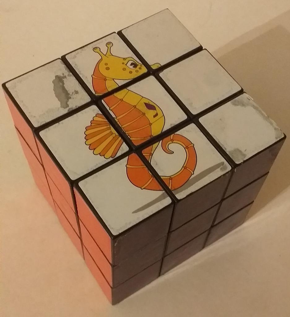 grote Rubik's cube, Qatar Marine Festival, Hobby en Vrije tijd, Verzenden