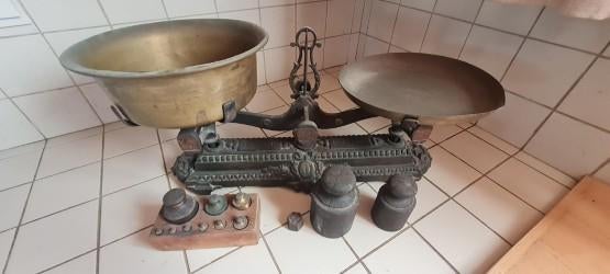 Roberval 10 kg weegschaal, Ophalen