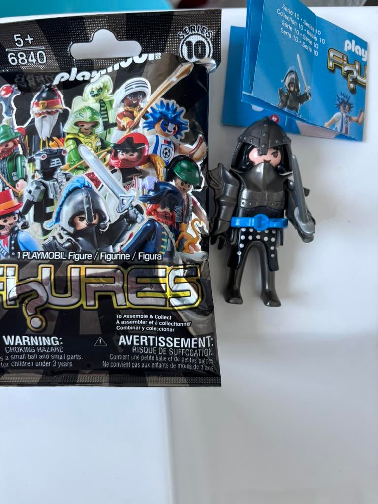 Playmobil serie 10 ridder met tas, Ophalen of Verzenden, Zo goed als nieuw