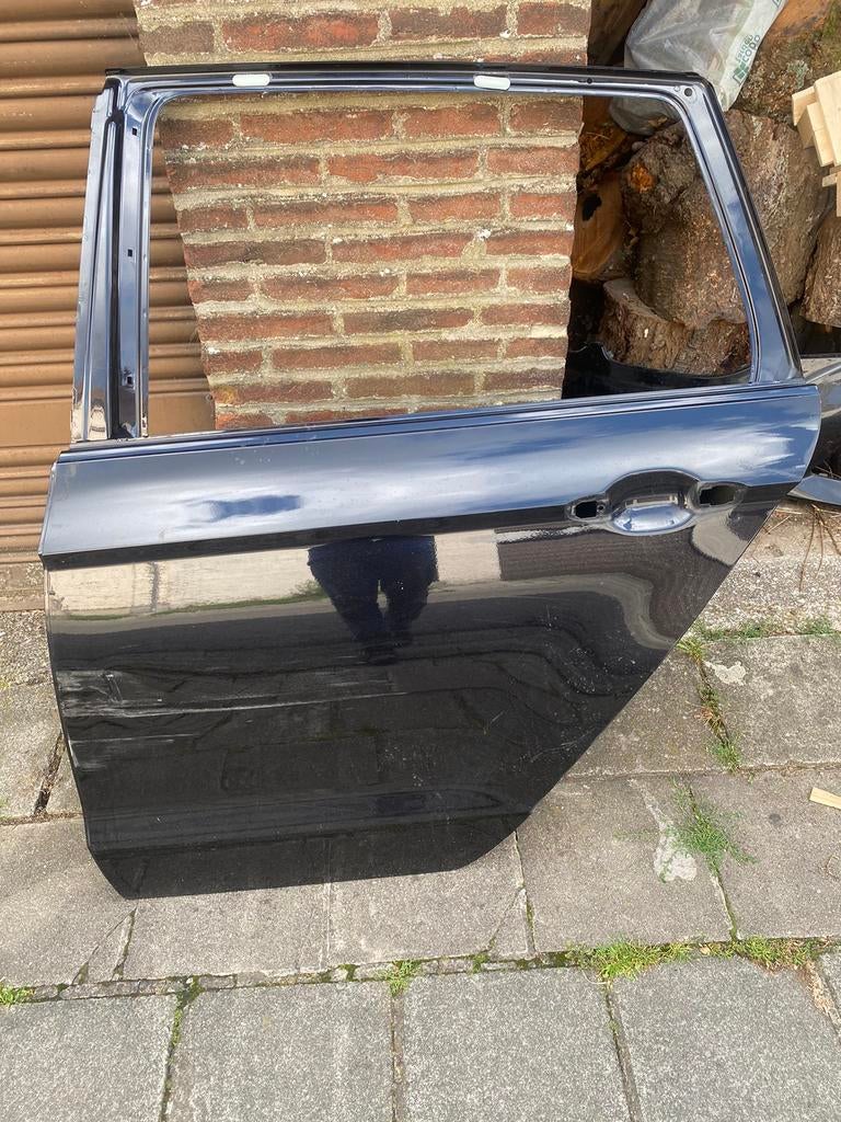 Portière arrière gauche vw sportsvan, Arrière