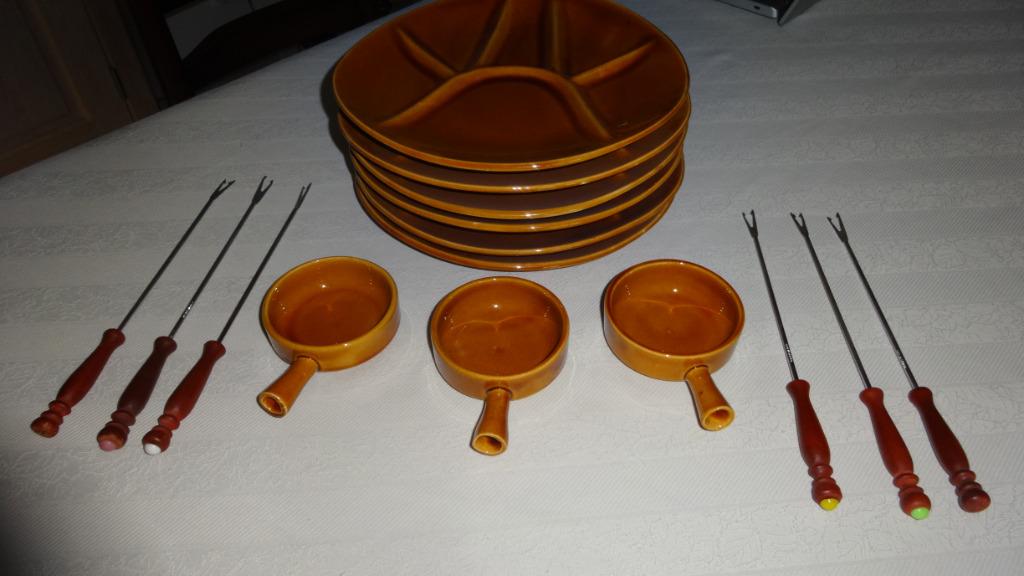 Assiettes à fondue, Enlèvement, Comme neuf, Uni, Assiettes(s)