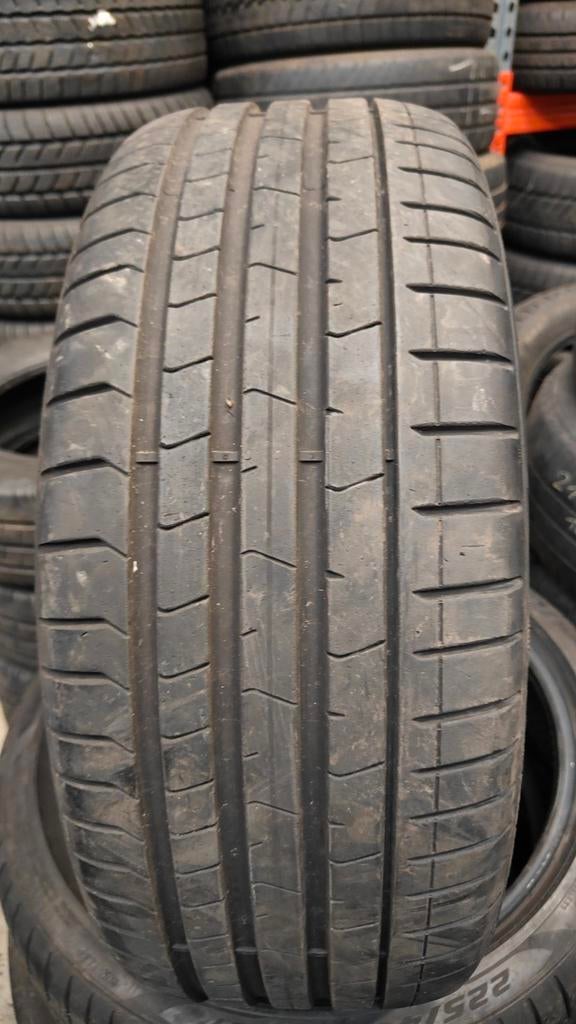 Pirelli 225/40 R19, Enlèvement ou Envoi