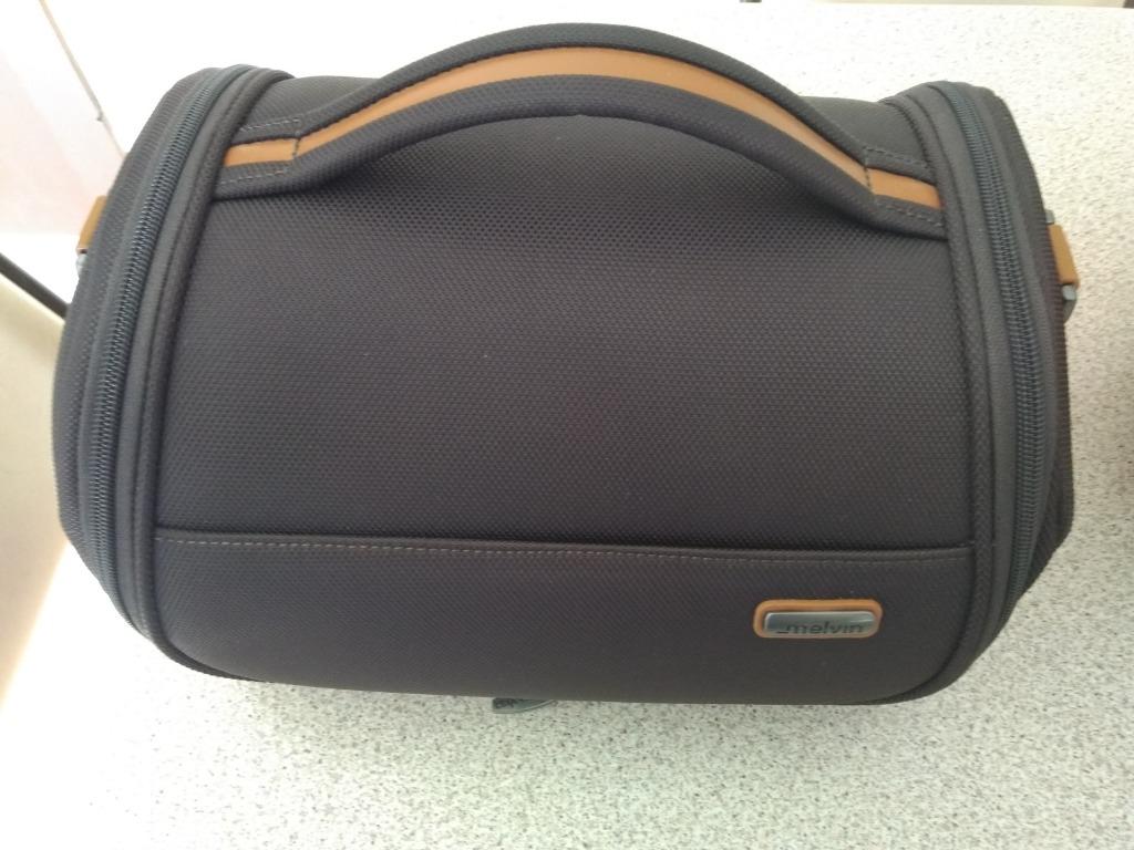 Waterbestendige ruime beautycase 'Melvin', Bijoux, Sacs & Beauté, Enlèvement ou Envoi