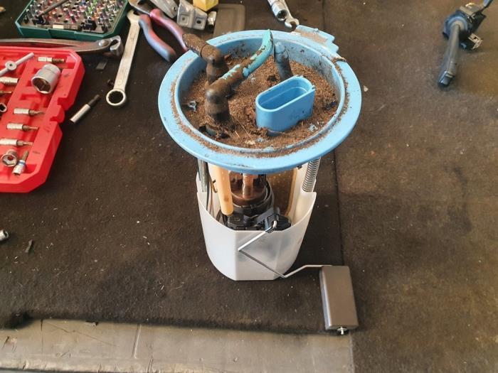 Brandstofpomp Elektrisch van een Volkswagen Golf, Ophalen of Verzenden, 3 maanden garantie, Gebruikt, Volkswagen