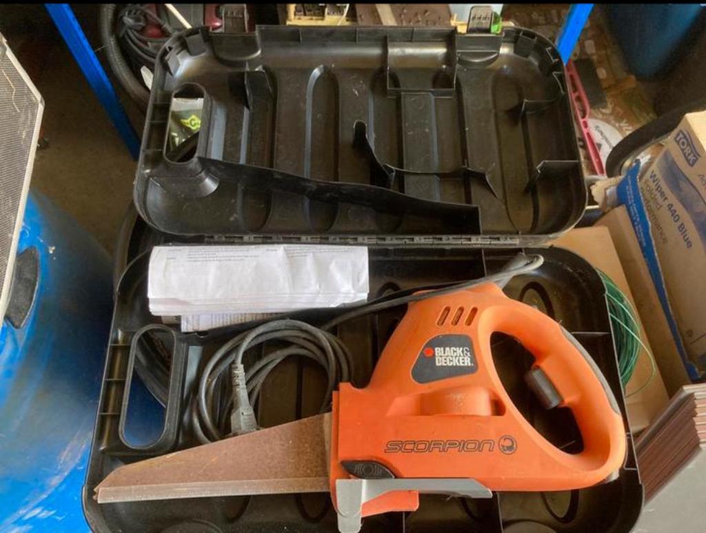 Black en decker scorpion reciprozaag invalzaag wipzaag zaag, Enlèvement