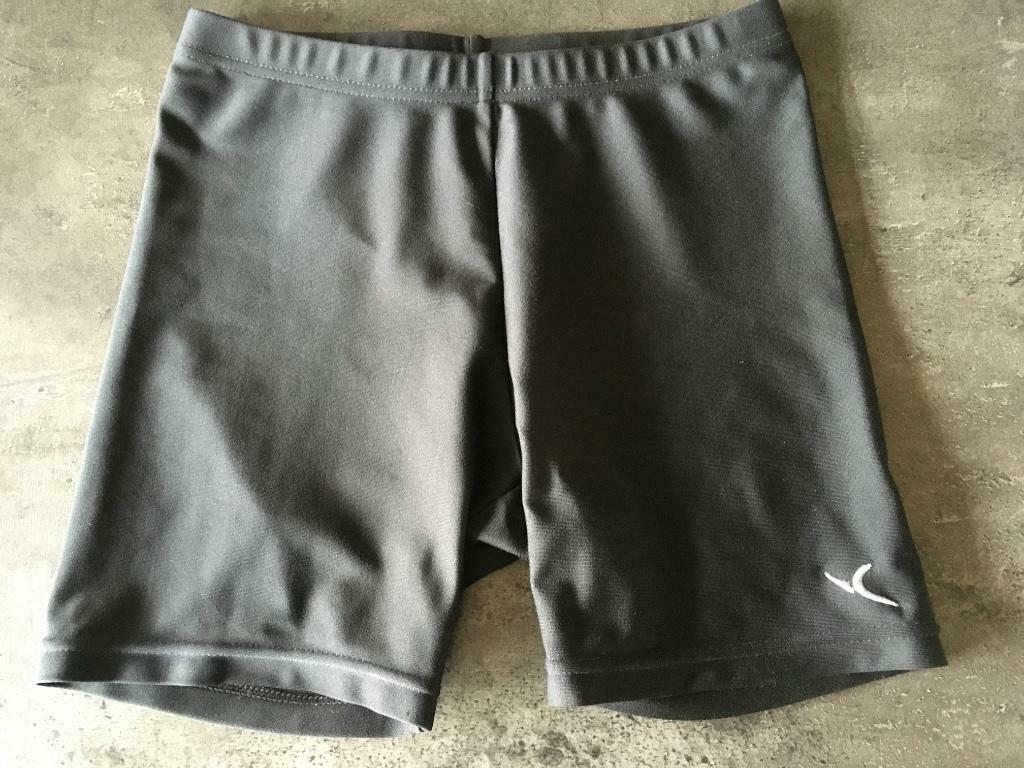 Turnshortje / turnbroekje 12 jaar Oxylane, Taille enfant de 146 à 140, Enlèvement ou Envoi, Noir, Collant de gymnastique