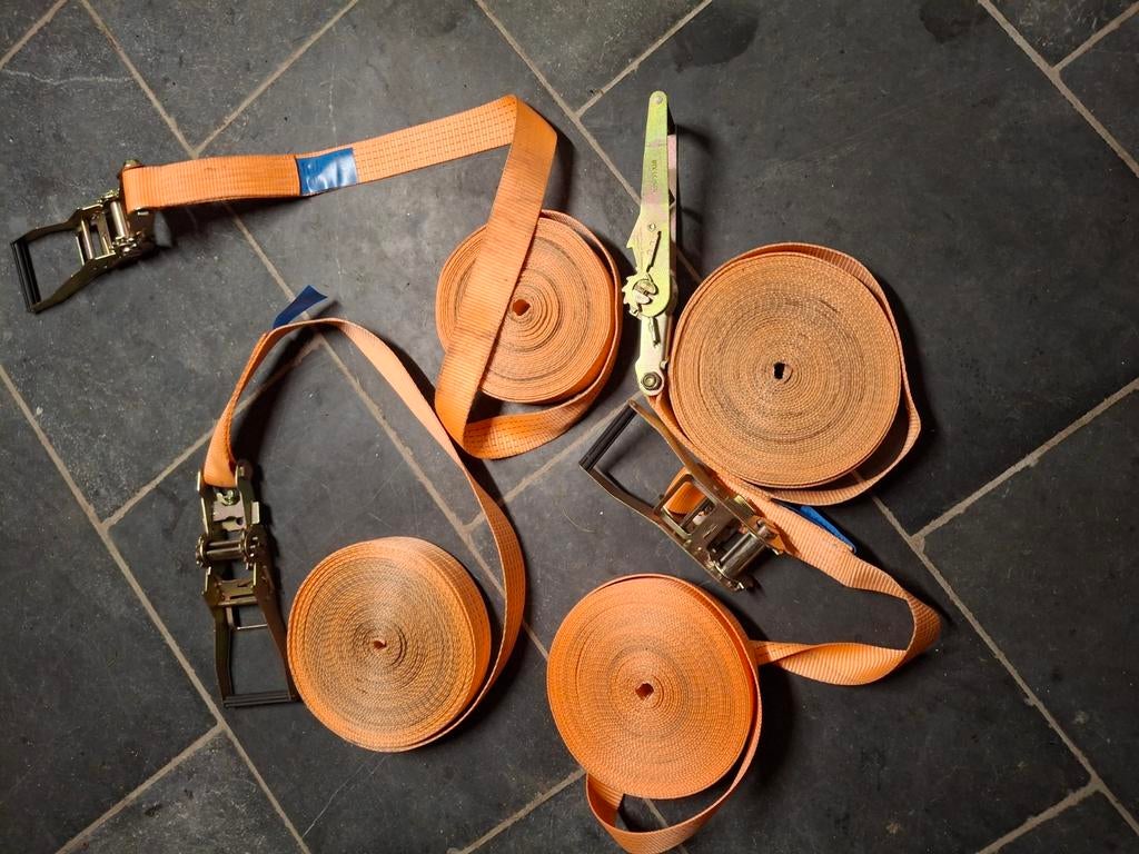 Spanbanden spanriemen  18 meter lang 25euro de 4, Doe-het-zelf en Bouw, Ophalen, Zo goed als nieuw