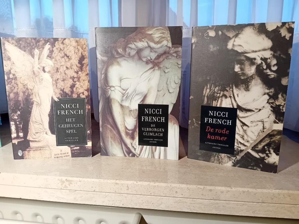 3x Nicci French, Boeken, Thrillers, Zo goed als nieuw, Ophalen of Verzenden