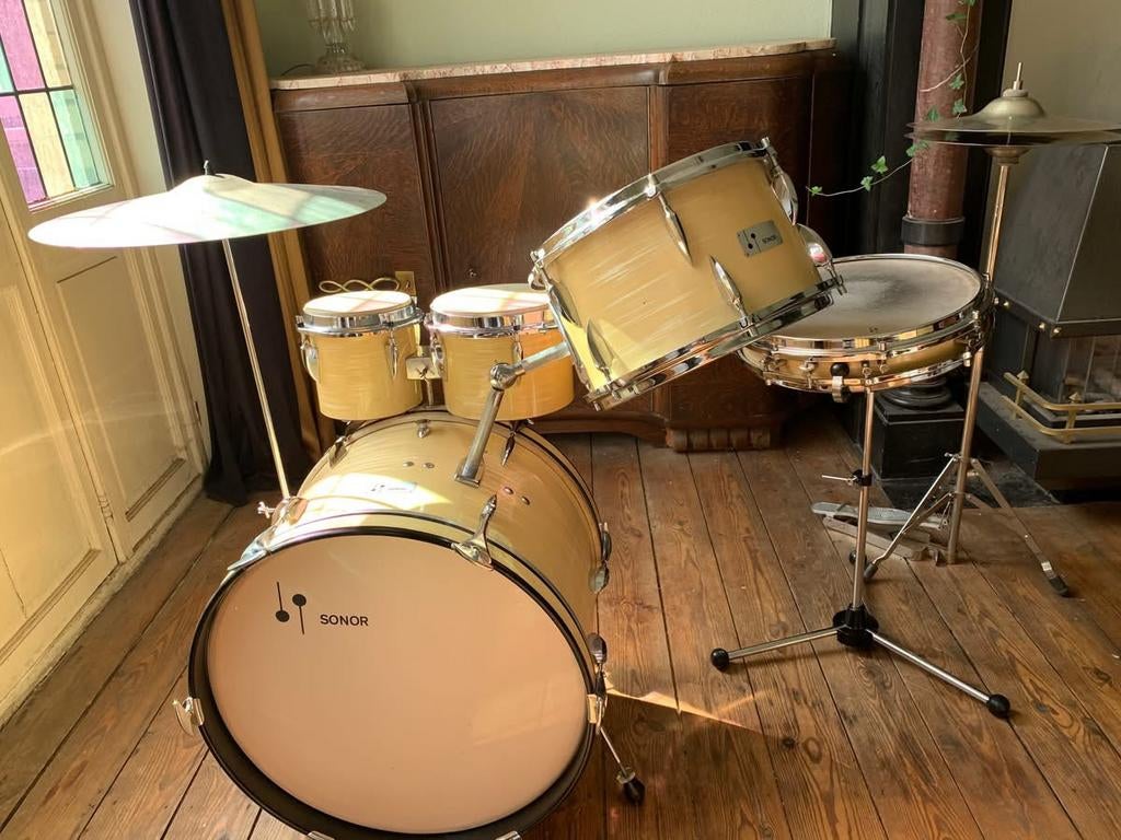 Sonor St Louis vintage drumkit + very rare, Muziek en Instrumenten, Drumstellen en Slagwerk, Gebruikt, Sonor, Ophalen